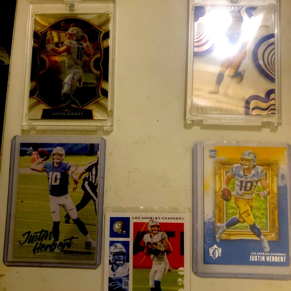 5 MINT PSA JUSTIN HERBERT ROOKIES EMACULATE. A GREAT INVESTMENT BY FAR.